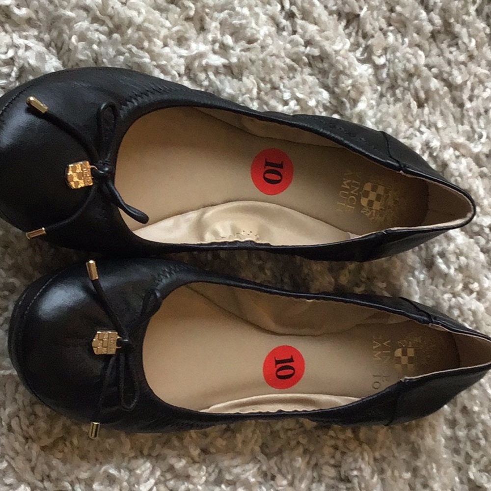 Vince Camuto Ballet Flats
